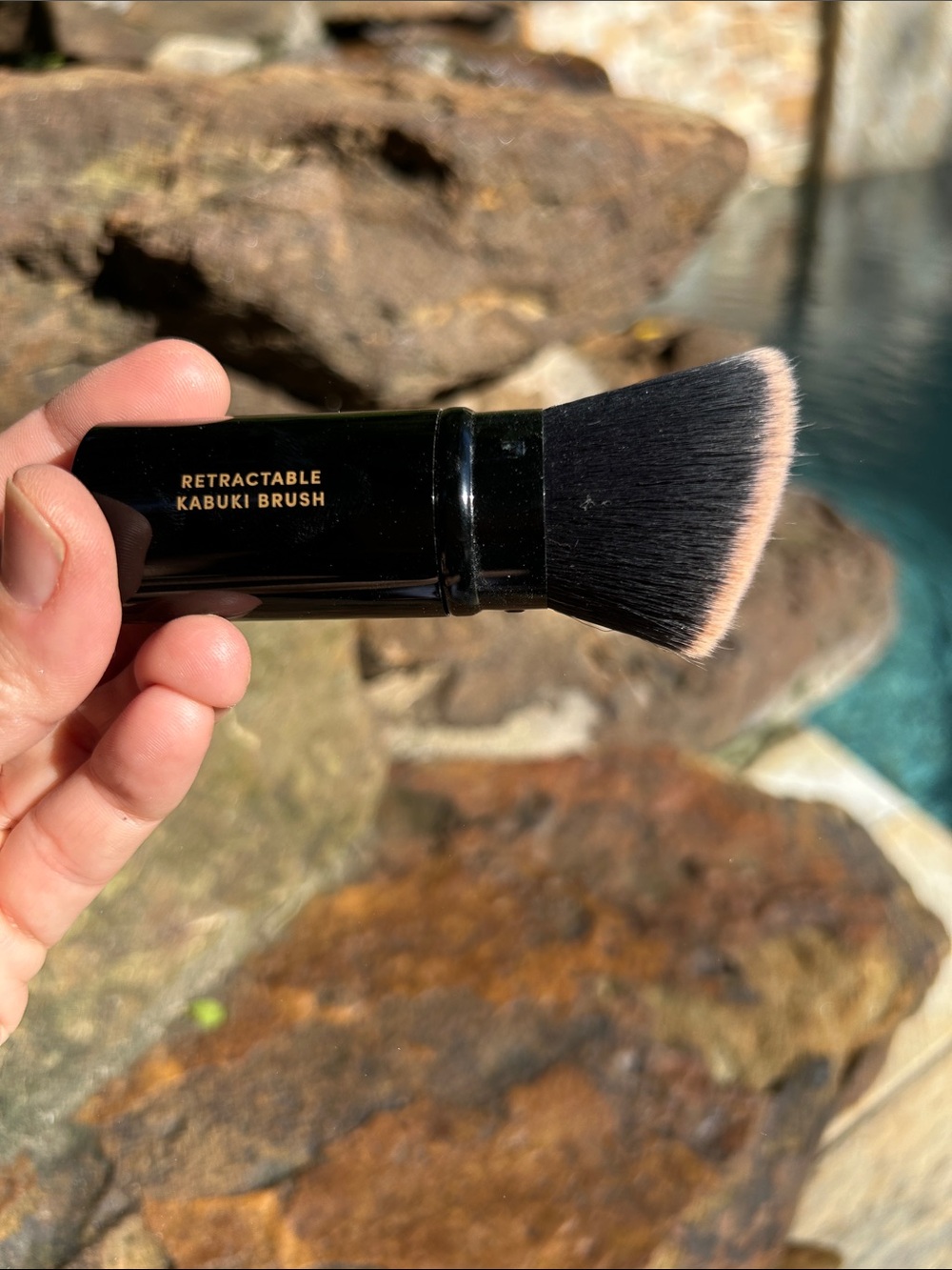 Retractable Airbrush Kabuki Brush - Picture 4 of 4